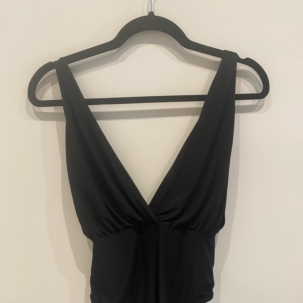Dor L Dor black V neck body suit
